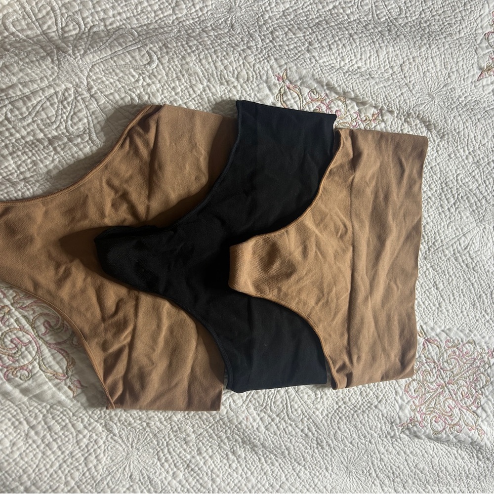 SPANX women’s  Black and Tan thong shape wear set